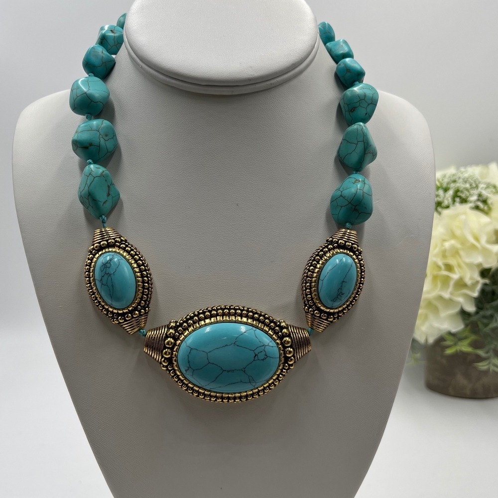 Metropolitan Museum of Art
(MMA) Tibetan Amulet Turquoise Antiqued Necklace